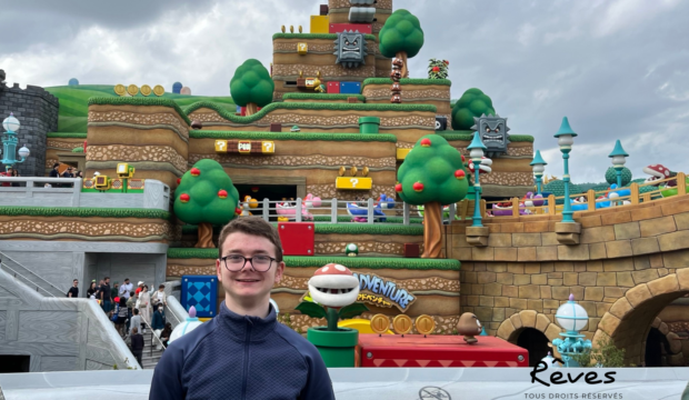 Elouan a visité le parc Nintendo à Osaka