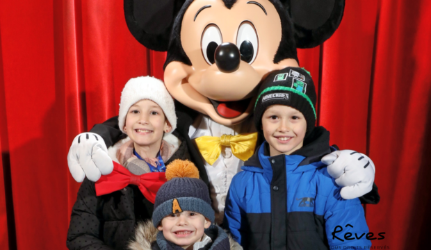 Bella a séjourné au parc Disneyland Paris
