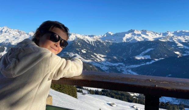 Jeanne a séjourner en famille à la neige