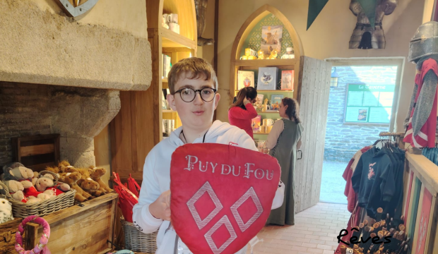 Melvil  a séjourné au Puy du Fou