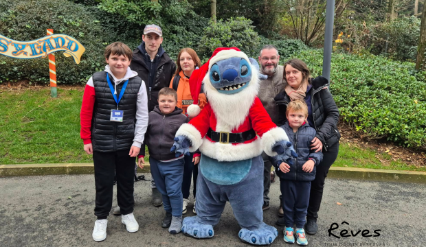 Ethan a séjourné au parc Disneyland Paris