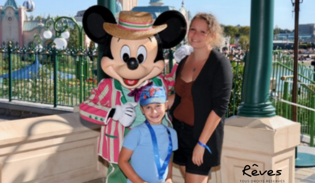 Nolan a séjourné au parc Disneyland Paris