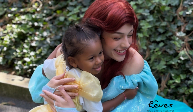 Sasha a séjourné au parc Disneyland Paris