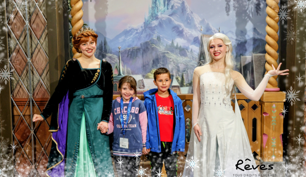 Mya a séjourné au parc Disneyland Paris