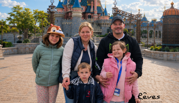 Mylena a séjourné au parc Disneyland Paris