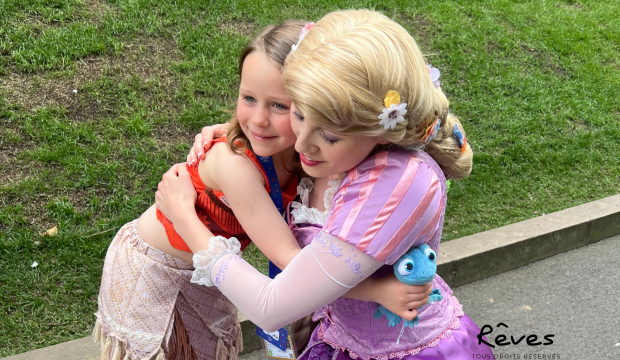 Izia a séjourné au parc Disneyland Paris