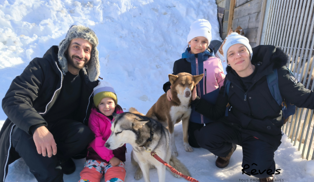 Ella a fait un séjour au ski