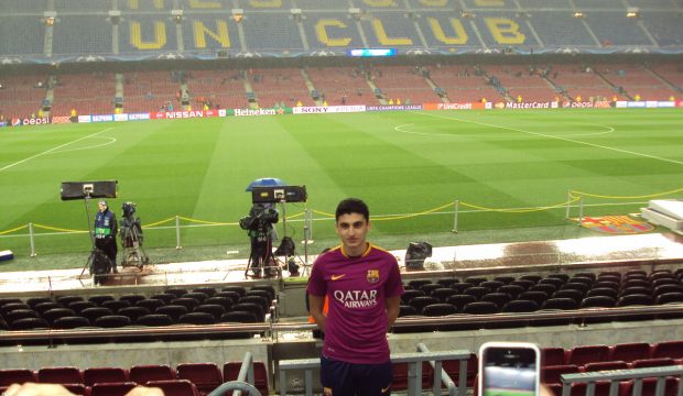Aboubakr a rencontré les joueurs du FC Barcelone et assisté à un match