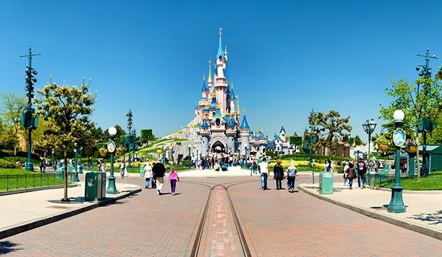 Amir a séjourné au Parc Disneyland Paris