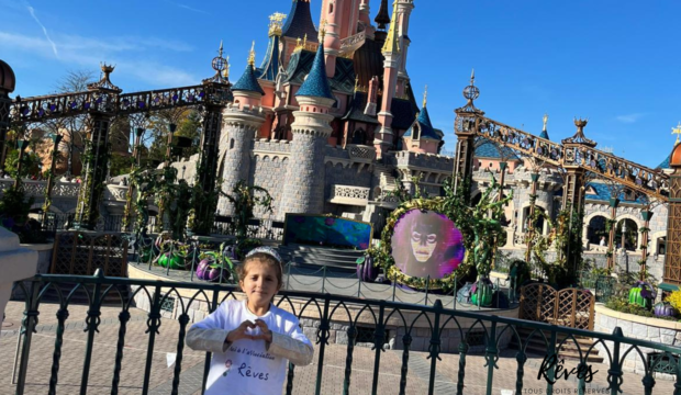 Maha a séjourné au parc Disneyland Paris