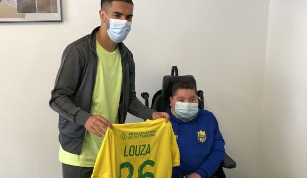 Arthur  a rencontré le joueur de foot Imran Louza 