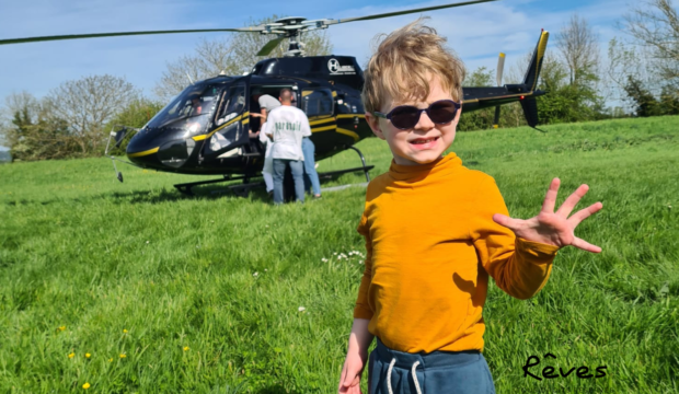 Lucas a fait un tour en hélicoptère