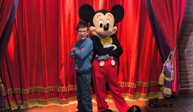 Doryan a séjourné au parc Disneyland Paris