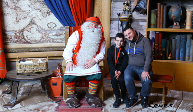 Angelo a rencontré le Père Noël en Laponie