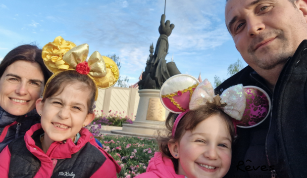 Rose a séjourné au parc Disneyland Paris