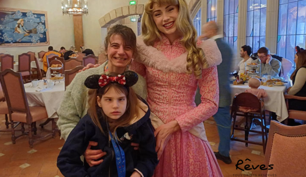 Eirinn a séjourné au parc Disneyland Paris